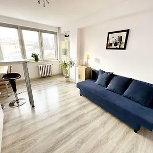 studio-na-zielonym-powilu.warsawhotelspoland.com/